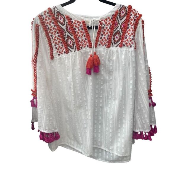 Chico’s Boho Aztec Embroidered Blouse Size 2/Medium - Picture 3 of 10